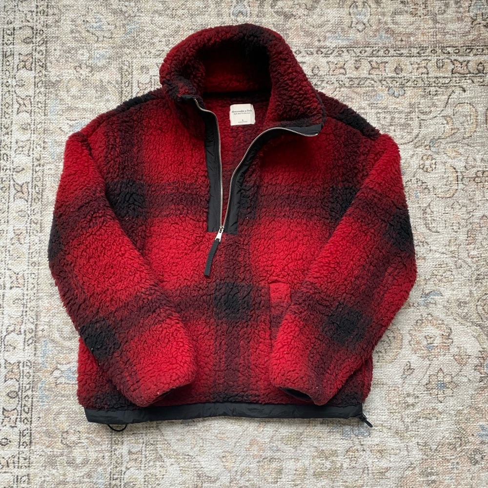 Abercrombie & Fitch Fleece
